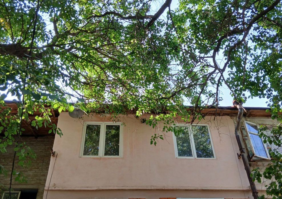 Продаётся 2-х комнатная квартира