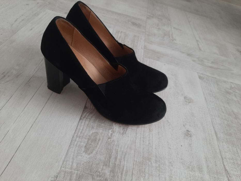 Продаются замшевые туфли, натуральная кожа