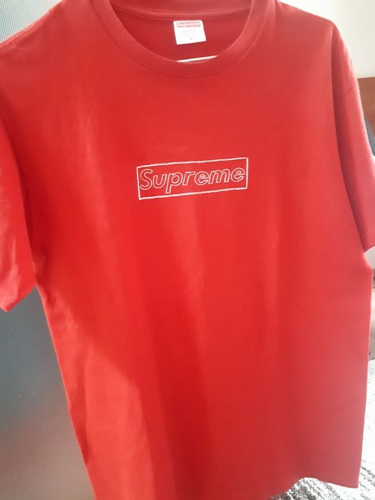 Vand tricou supreme×kaws collab colectie veche 2011