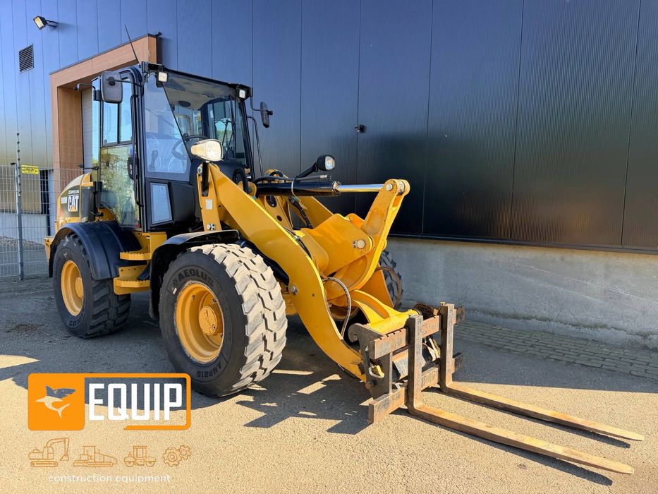 Caterpillar 908M