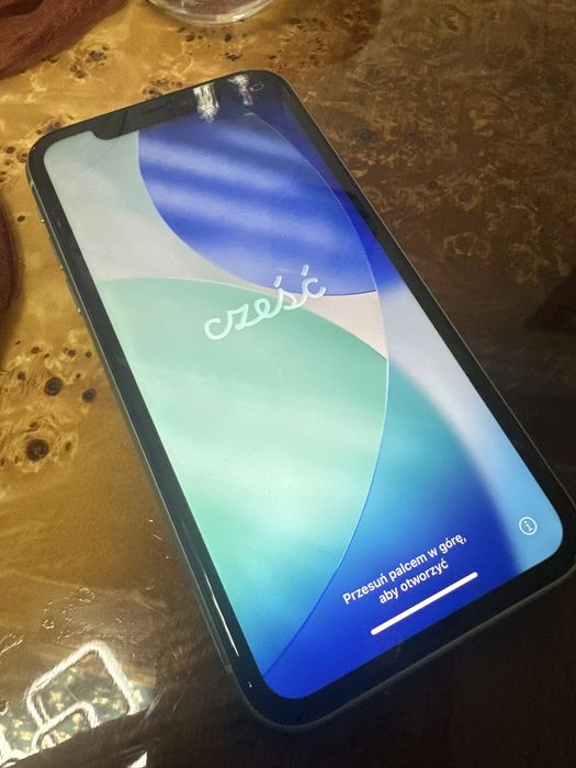 Продам Iphone 11 128GB