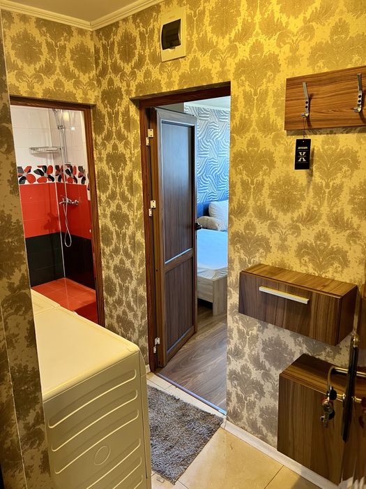 Дава се под наем Едностаен апартамент в Стара Загора, Център - 32 кв.м за 188.7 € - Снимка #1