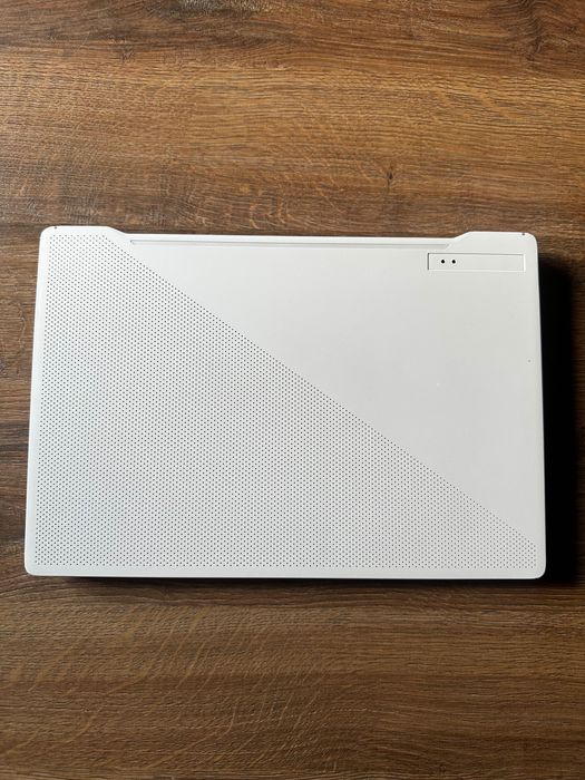 ASUS ROG Zephyrus G14 (2020) – Ryzen 7 4800HS / 16GB RAM / GTX 1650 Ti