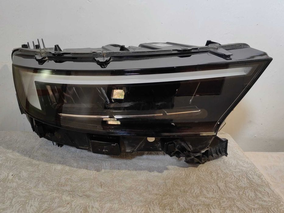 Фар Opel Mokka B LED десен / Фар Опел Мока Оригинален