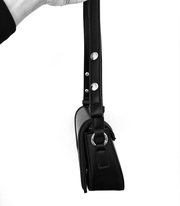 Черна елегантна чанта