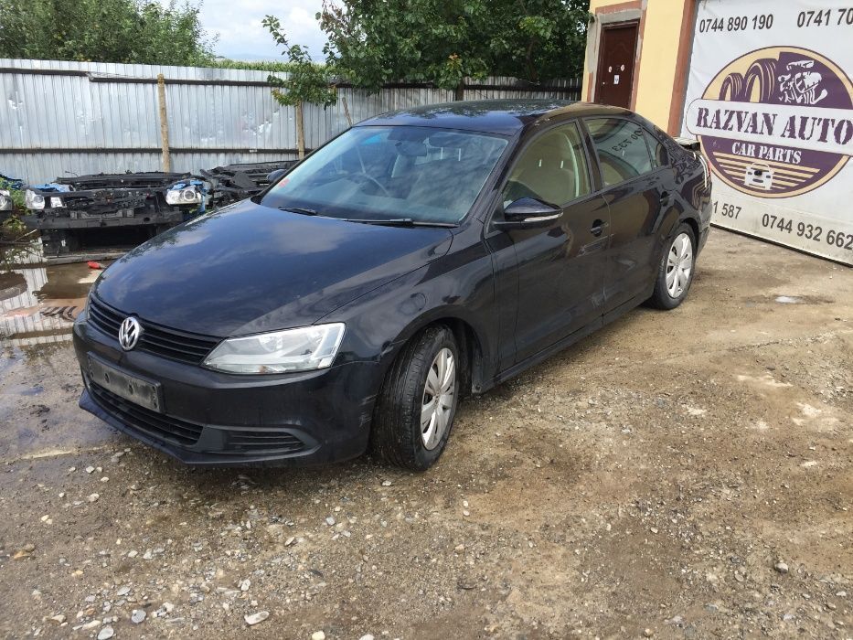 Dezmembrez / Dezmembrari / Piese Volkswagen Golf plus