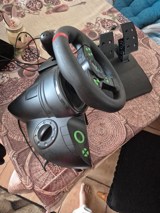 Кормило с педали