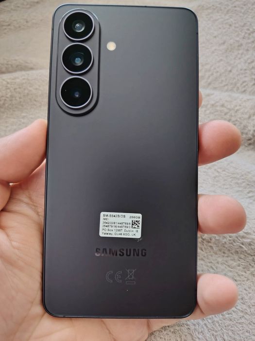 Samsung S26 256GB 12GB Ram