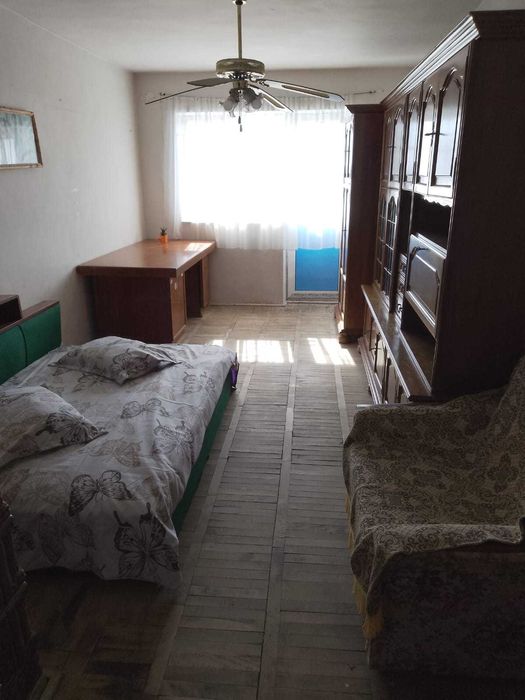Vand apartament 2 camere
