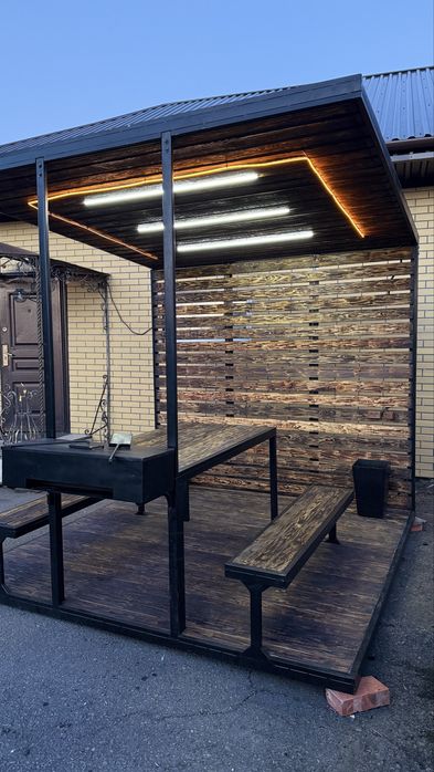 Беседка с мангалом