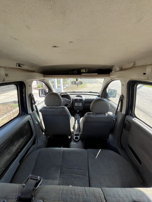 Vând opel combo-c