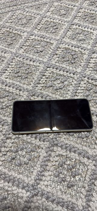 Samsung galaxy z flip 6