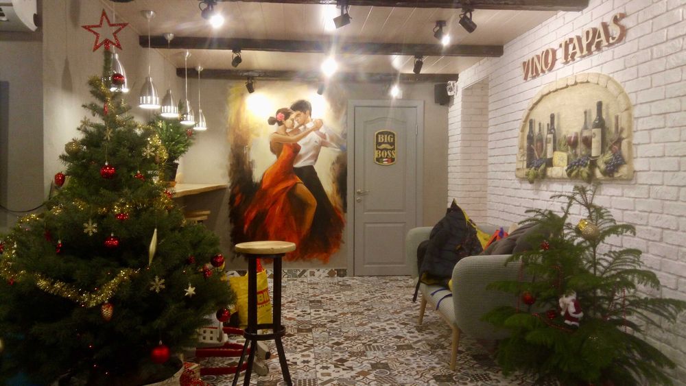 Pictură murală, pictură pe pereti, graffiti, design decorativ perete.