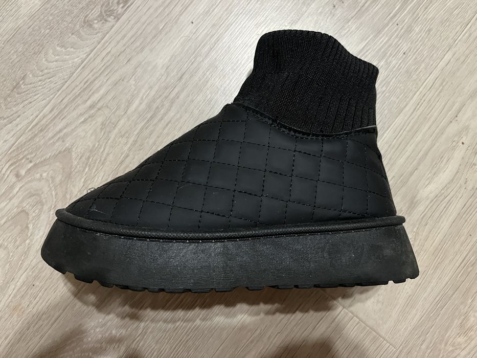 Уги 35 размер на девочку осень весна