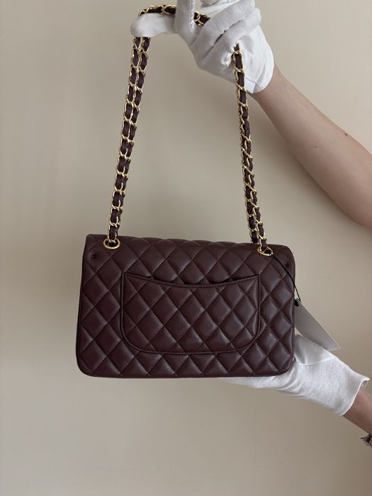 Chanel Classic Flap / Classic 11.12 Burgundy Lambskin Gold Hardware