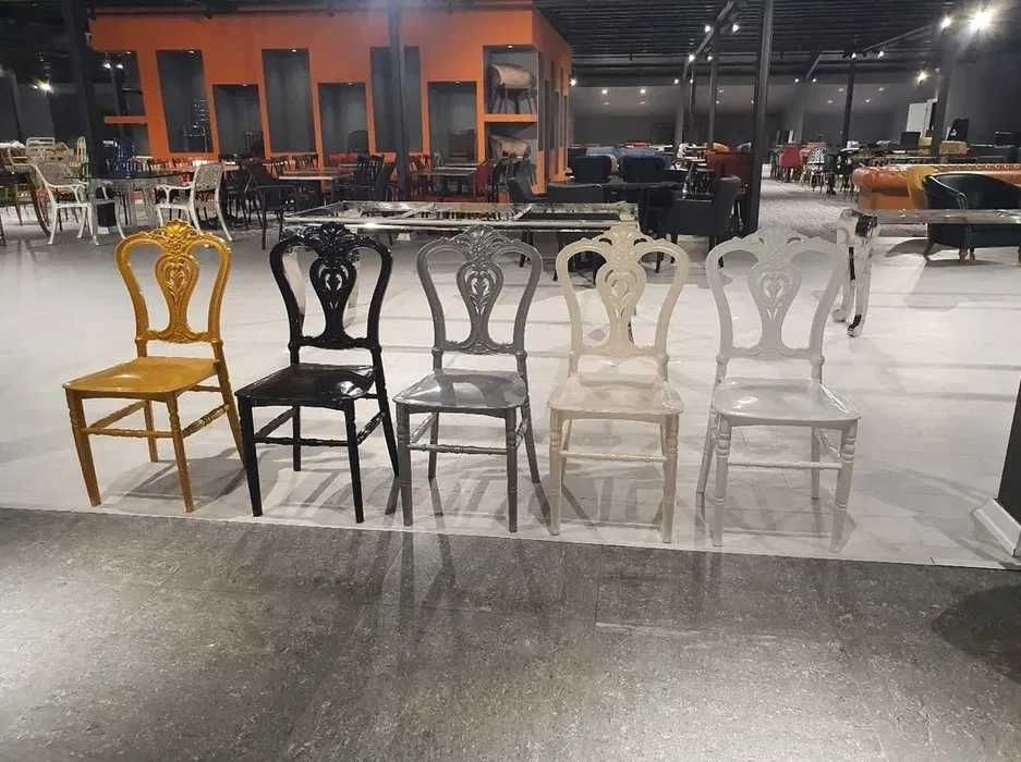 Сватбени столове и маси за градина и закрити помещения различни модели