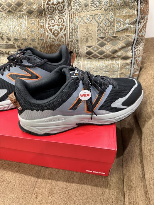 New Balance кроссовки оригинал 49размер