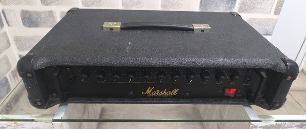 MARSHALL 200W Integrated bass system