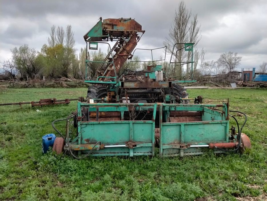 Свёклопогрузчик СПС- 4.2