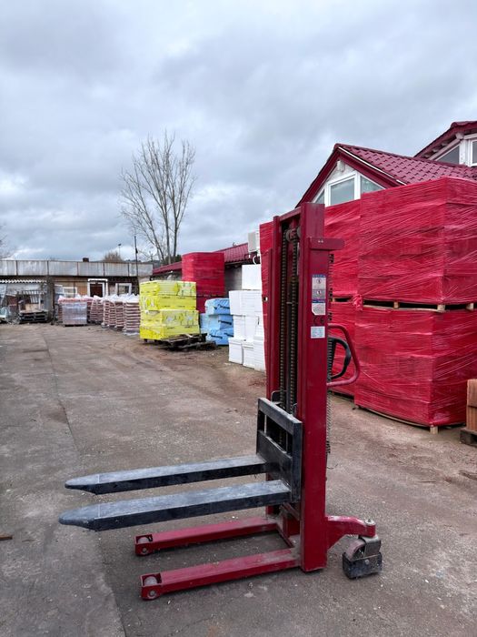 Високоповдигаща палетна количка Liftex HSA1525