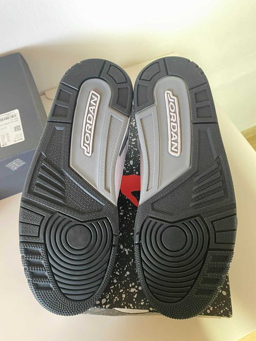 Adidasi Jordan Spizike