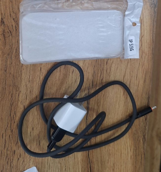Iphone 5s 16Gb ideal holatda kamplekti bor !