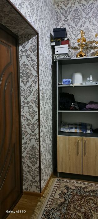 Hovlili uy ijaraga beriladi.