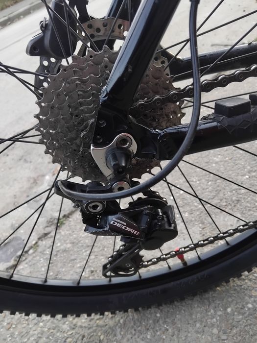 Vând  bicicleta în stare bună are roti de 29 si frane pe ulei