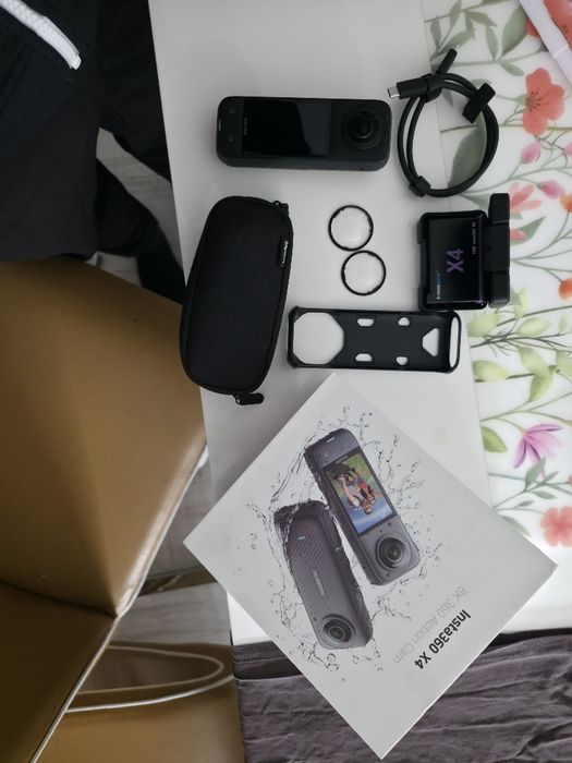 Камера insta 360x4