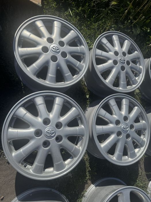 Диски R16 5/114,3 original toyota