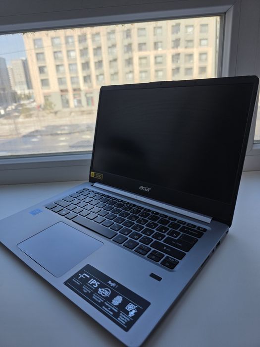 Продам шустрый ноутбук Acer