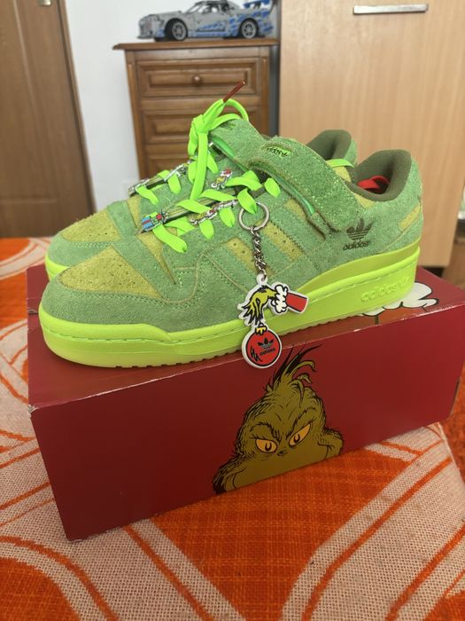 Adidas Forum low x Grinch