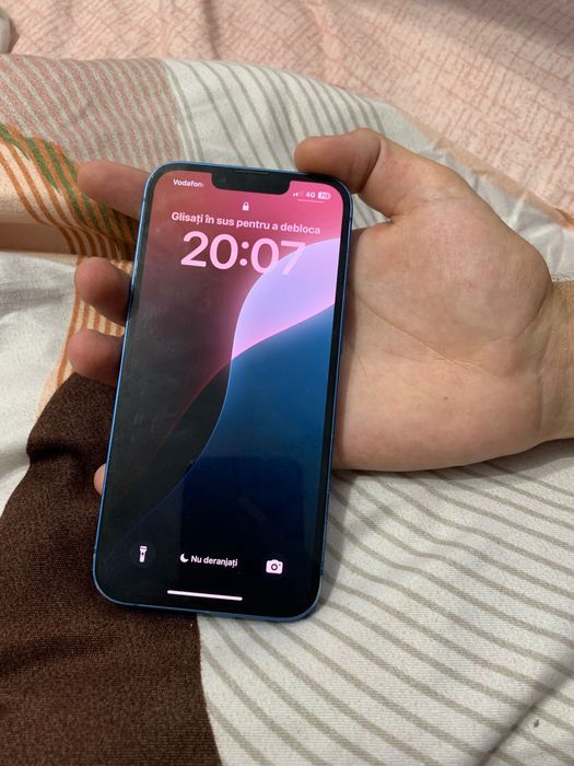 Iphone 13 stare baterie 79%