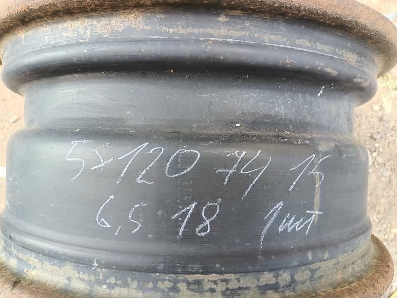 Продам оригинальный металлический диск на BMW 5 е39