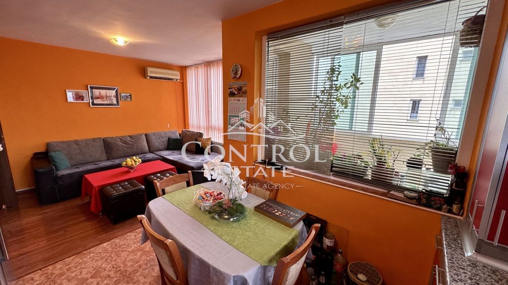 Продава се Тристаен апартамент в Велико Търново, Акация - 77 кв.м за 1027 €/кв.м - Снимка #1