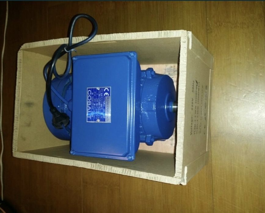 Motoare electrice monofazice (220V) 2,5 3,5 4,5kW 1500/3000 rot, cupru