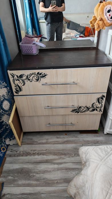 Продам Шкаф камод