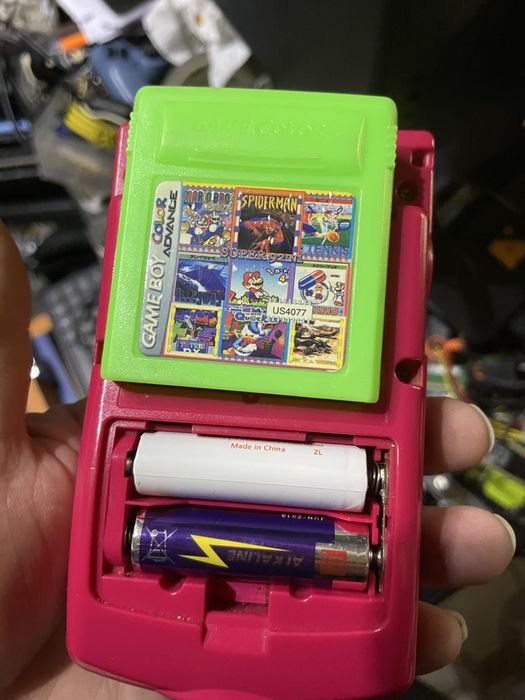 Gameboy color stare perfecta de functionare plus 10 jocuri mario