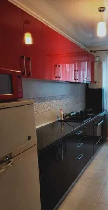 Дава се под наем Двустаен апартамент в Пловдив, Кършияка - 62 кв.м за 306 € - Снимка #1