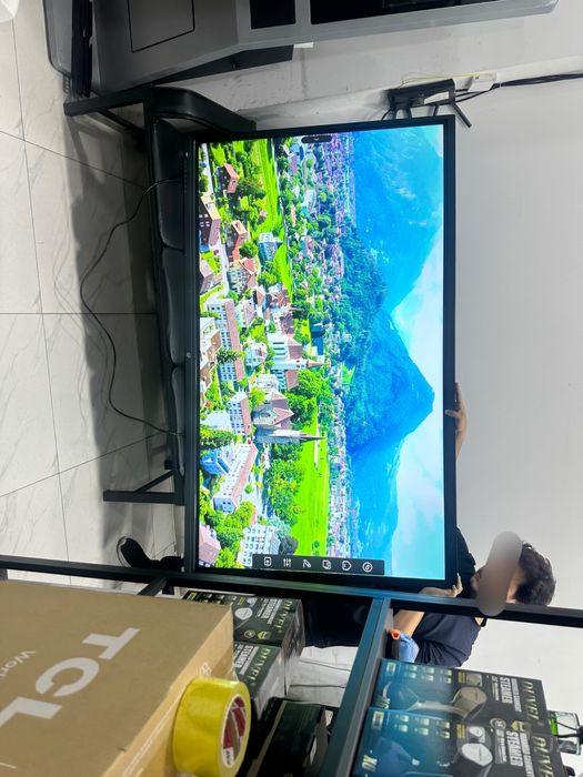 Интерактивные Инфокиоски 32до55 8/256GB I5 Windows 10 4K HDR OPS+ web