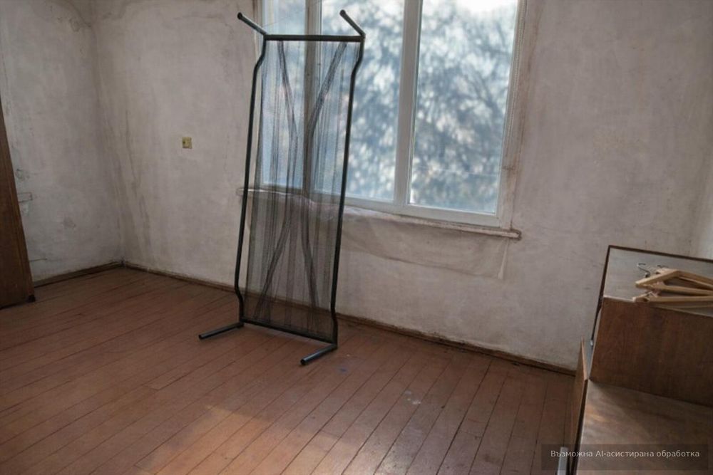 Къща близнак за продажба в кв. Каменица 1