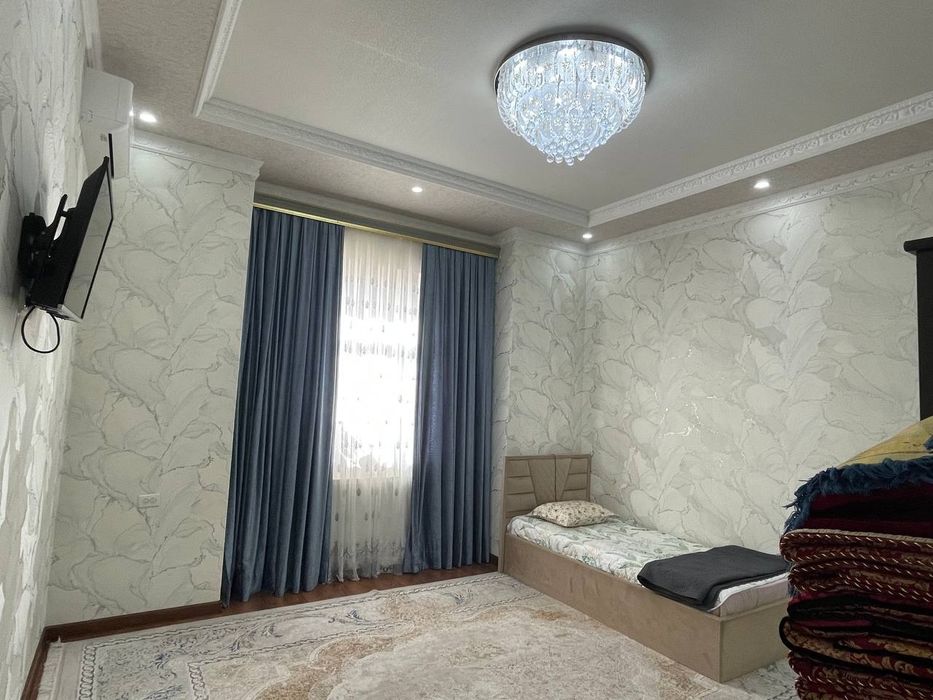 Продаётся дом 6 комнат 2 санузла с хорошим ремонтом