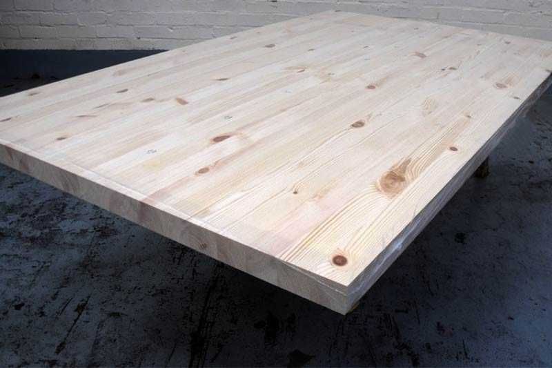 Producatori de panouri din lemn masiv de pin - grosimi diferite