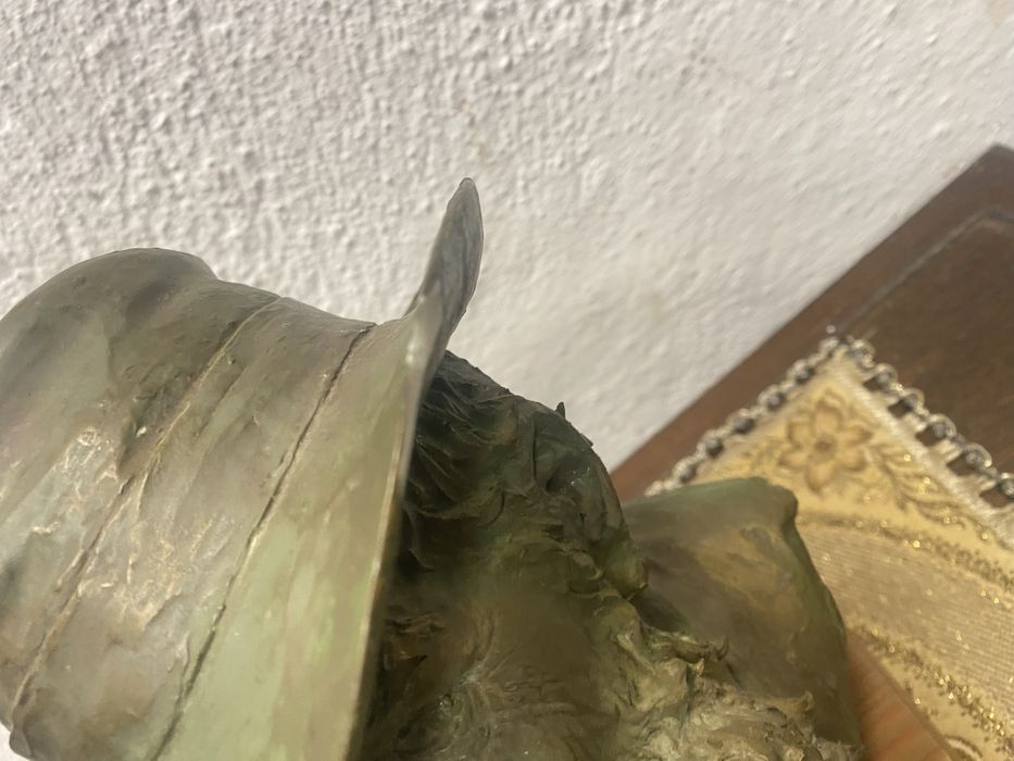 Порцеланови бюстове 1930 г с патина подпис A Moreau