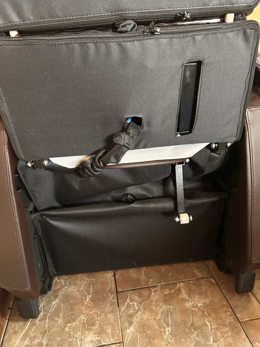 Массажное кресло