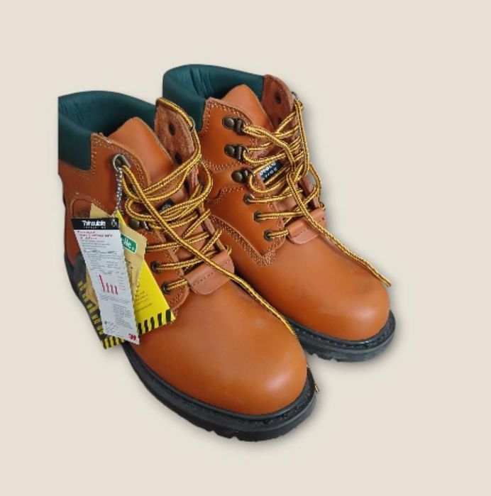 Продаю сапоги оригинальные