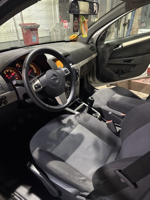 OPEL Astra 2008 — imagine 5