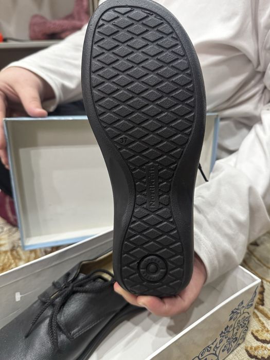 Обувь туфли / ботинки/