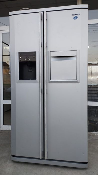 Холодильник samsung