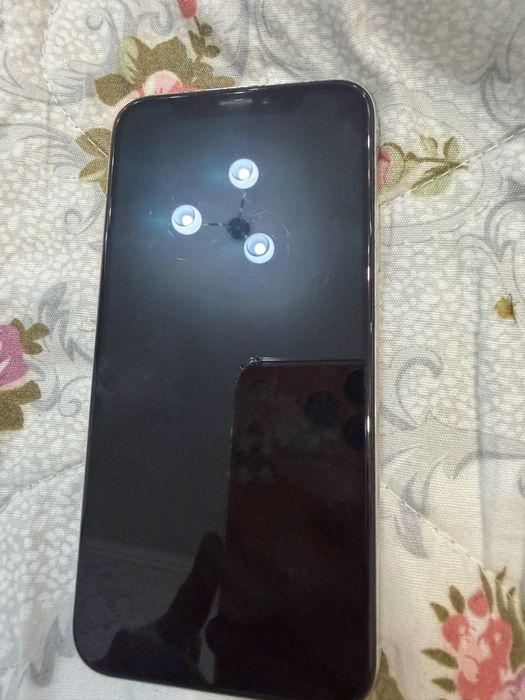 iPhone Х 64 гб мобильный